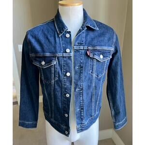 NWT Men's Levi's denim trucker jean jacket size S
